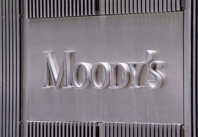 Moody's a abaissé de deux crans la note de la Slovénie en la reléguant parmi les emprunteurs à risques 