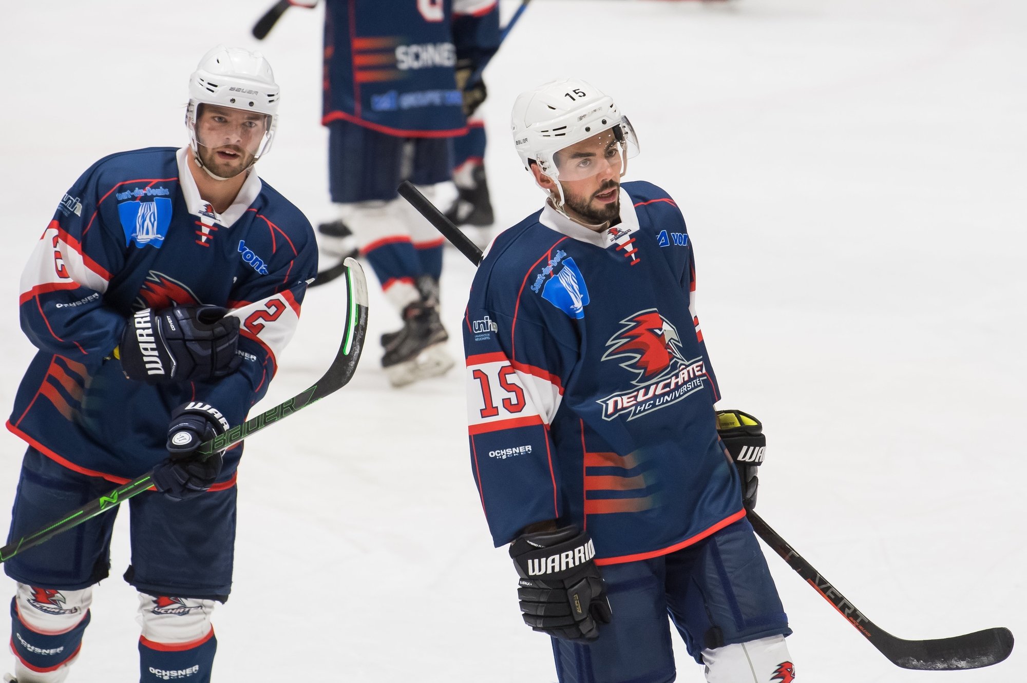 Robin Vuilleumier et Samuel Grezet, joueurs du HC Université Neuchâtel, ne joueront pas ce week-end à Delémont.