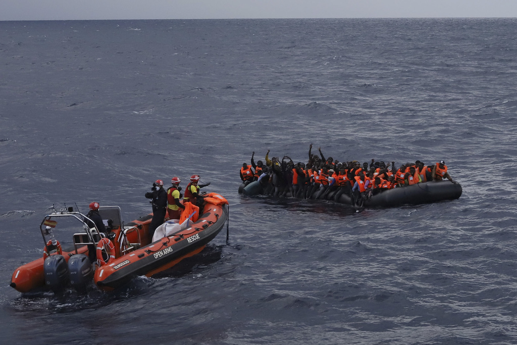 Au moins cinq migrants avaient péri noyés mercredi dans le naufrage de leur embarcation chargés d'une centaine de personnes en Méditerranée, malgré l'intervention d'Open Arms. 