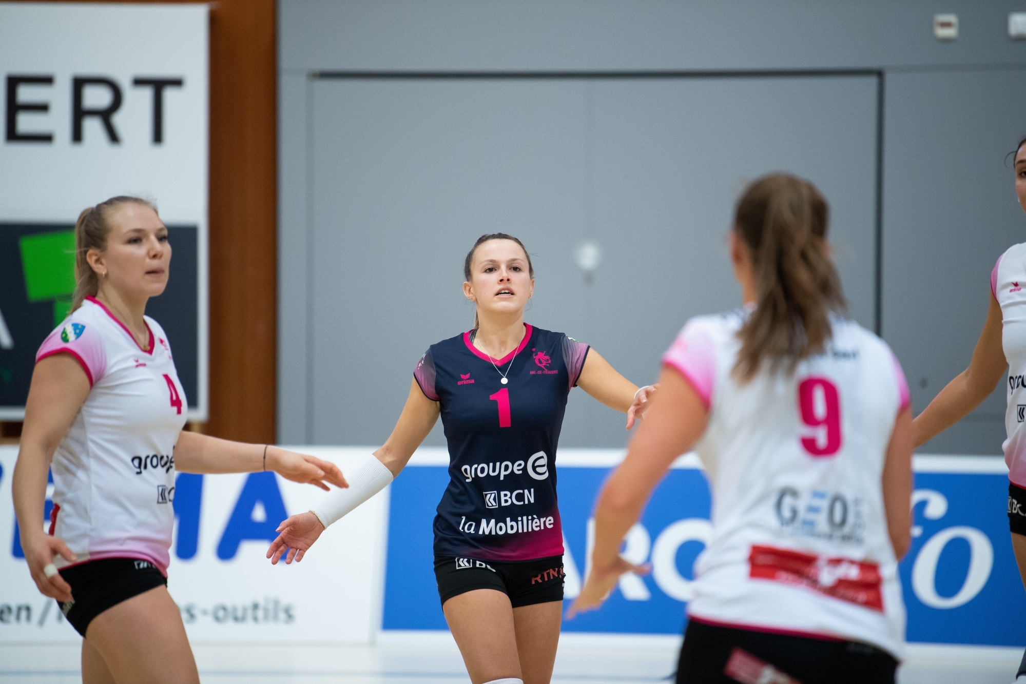 Lauriane Quiot (1) et ses coéquipières devront encore patienter avant de célébrer leur première victoire de la saison en LNA dames.