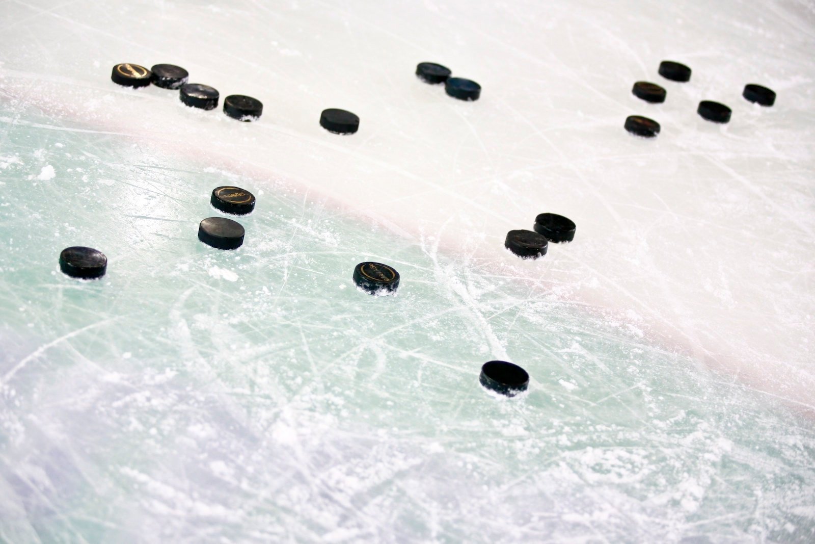 La Regio League, instance régissant les ligues amateurs de hockey sur glace, a décidé de mettre fin à la saison.