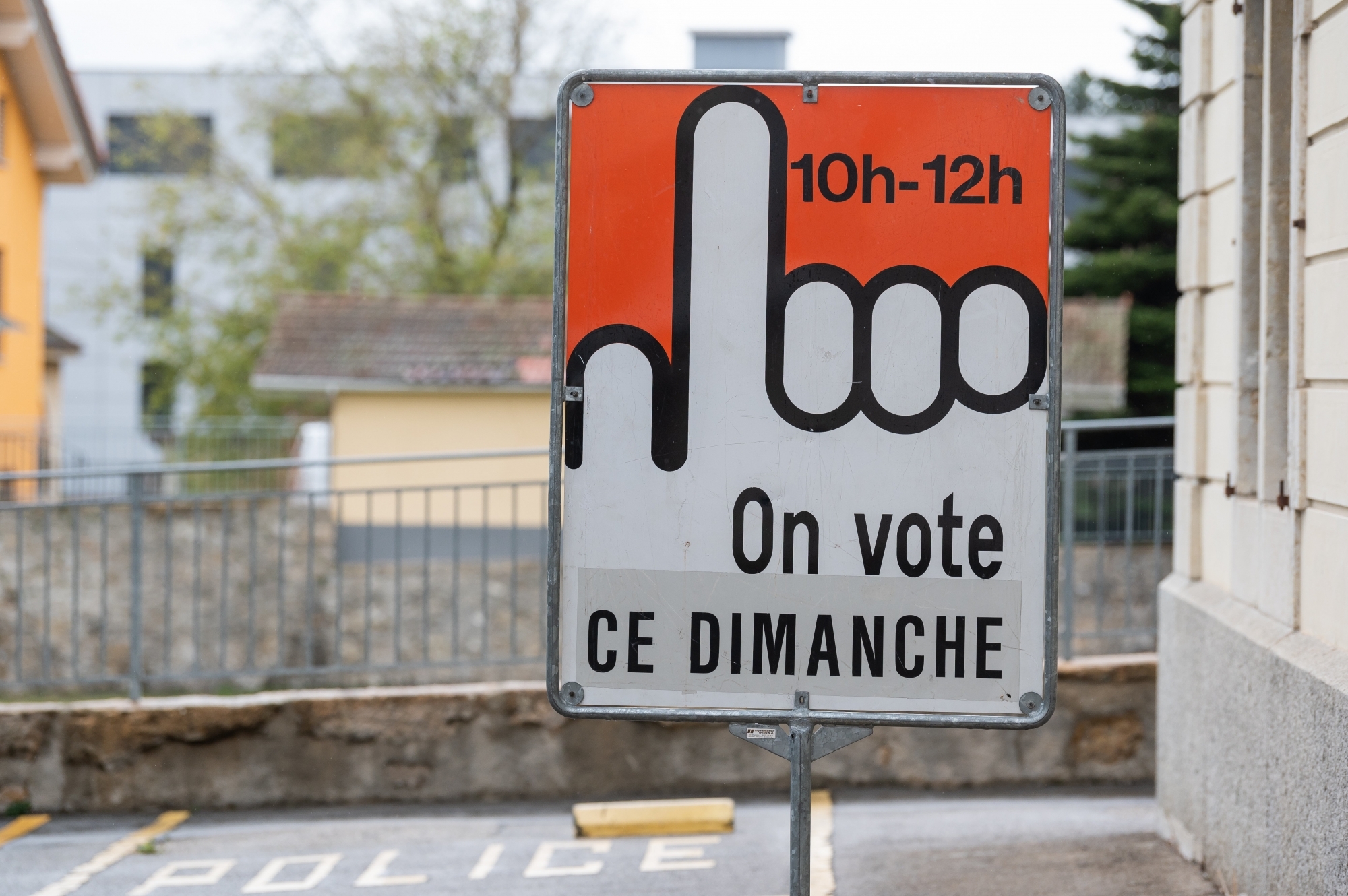 On peut toujours déposer son bulletin de vote dans les locaux des anciennes administrations communales à Peseux, Corcelles-Cormondrèche ou Valangin.