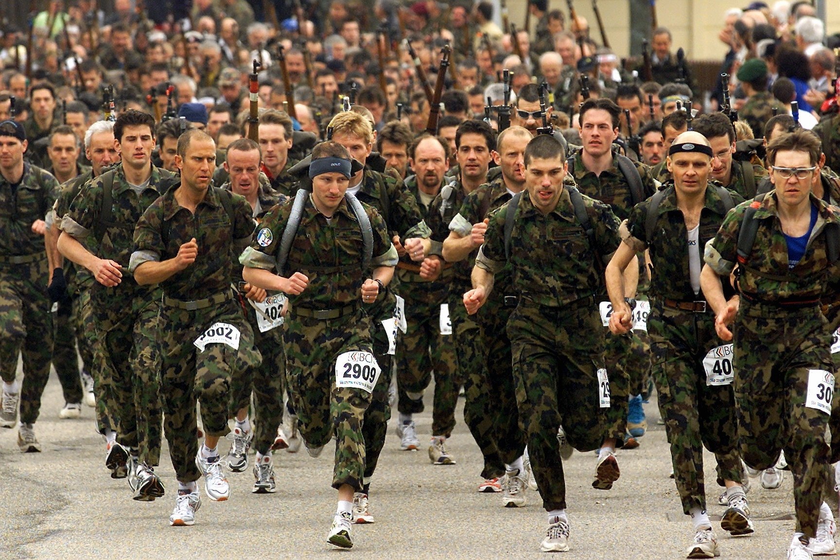 A Colombier en 2004, une dernière édition de la course militaire de Neuchâtel. Celle-ci avait été créée en 1948 dans le cadre du centenaire de la Révolution.