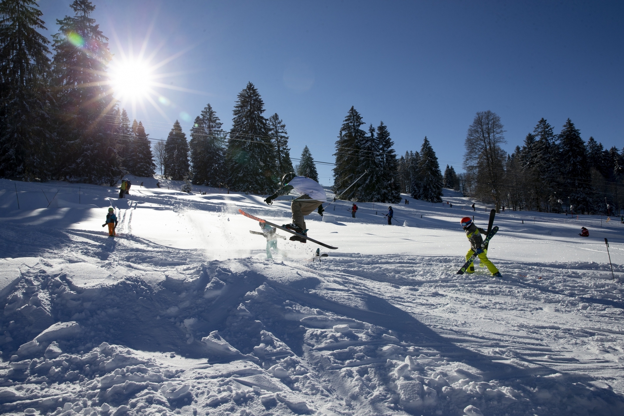 La station de ski des Bugnenets-Savagnières, ici en janvier, a pu rouvrir ce mercredi.