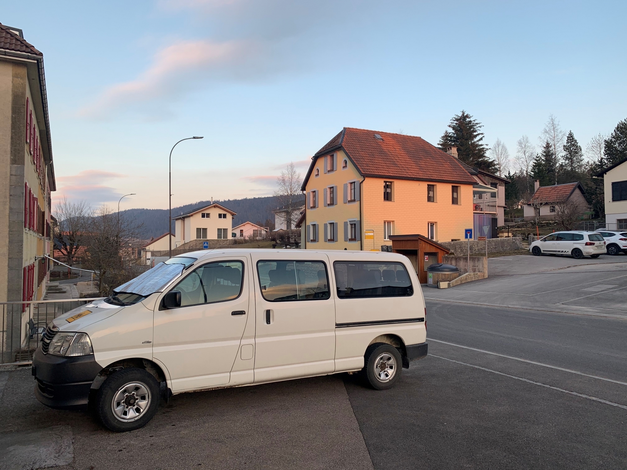 Le casse-tête du bus scolaire interne au village est résolu.