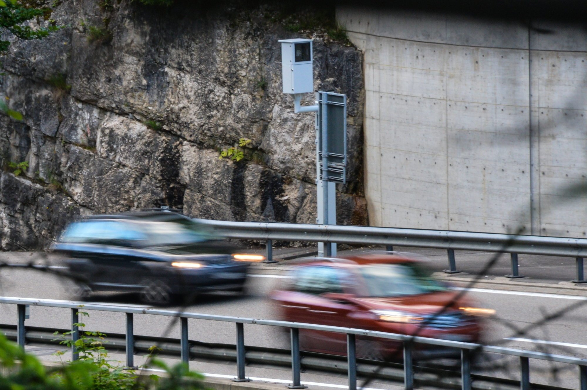 L'accident s'est produit à la suite d'un dépassement (photo d'illustration).