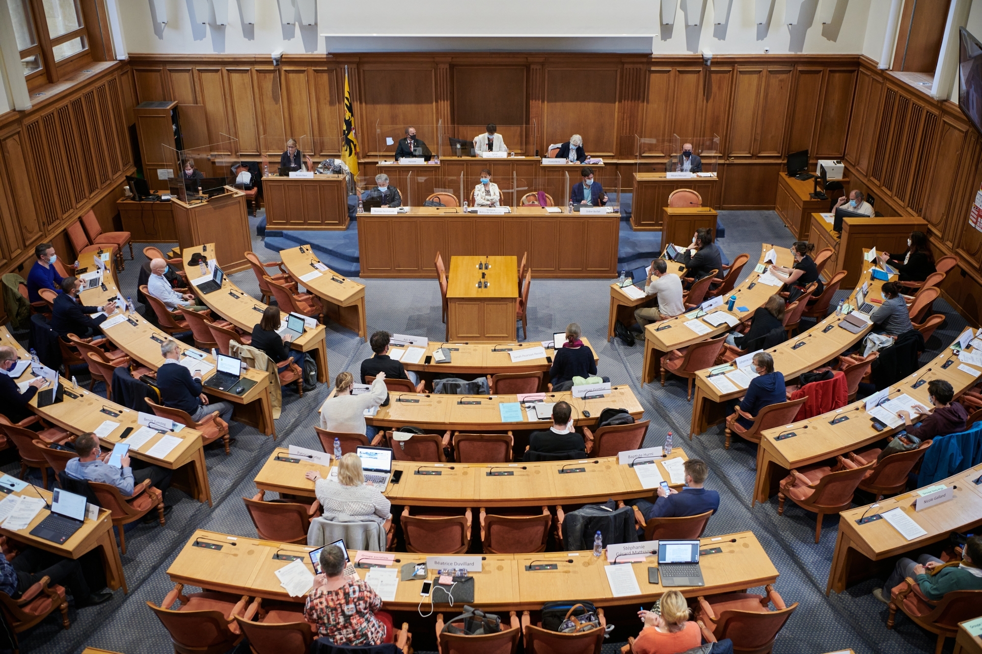 La séance du Conseil général de Neuchâtel a eu lieu ce lundi 10 mai au château.