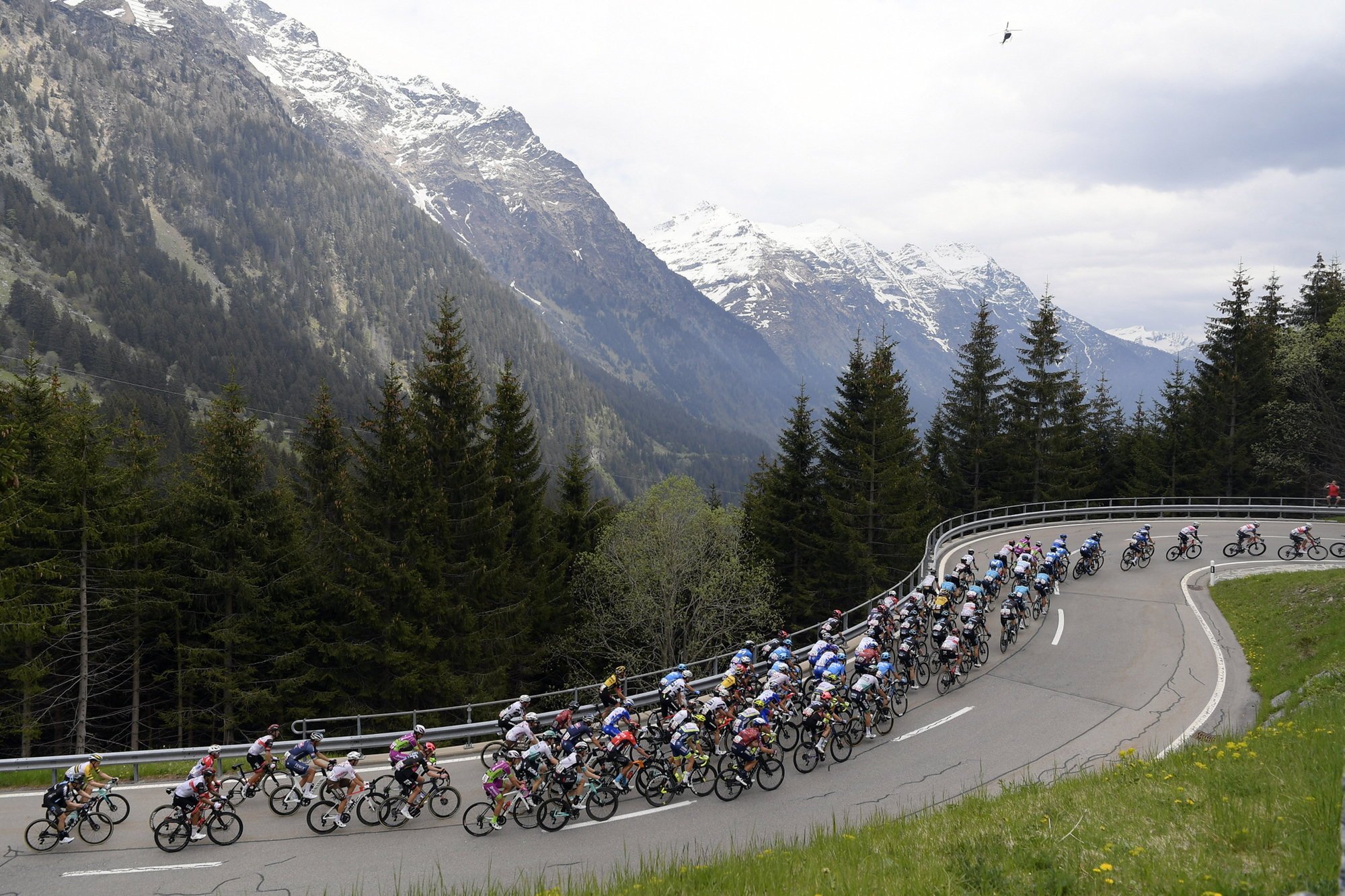 Les cyclistes du Tour d'Italie ont encore fait face à une météo difficile cette année.