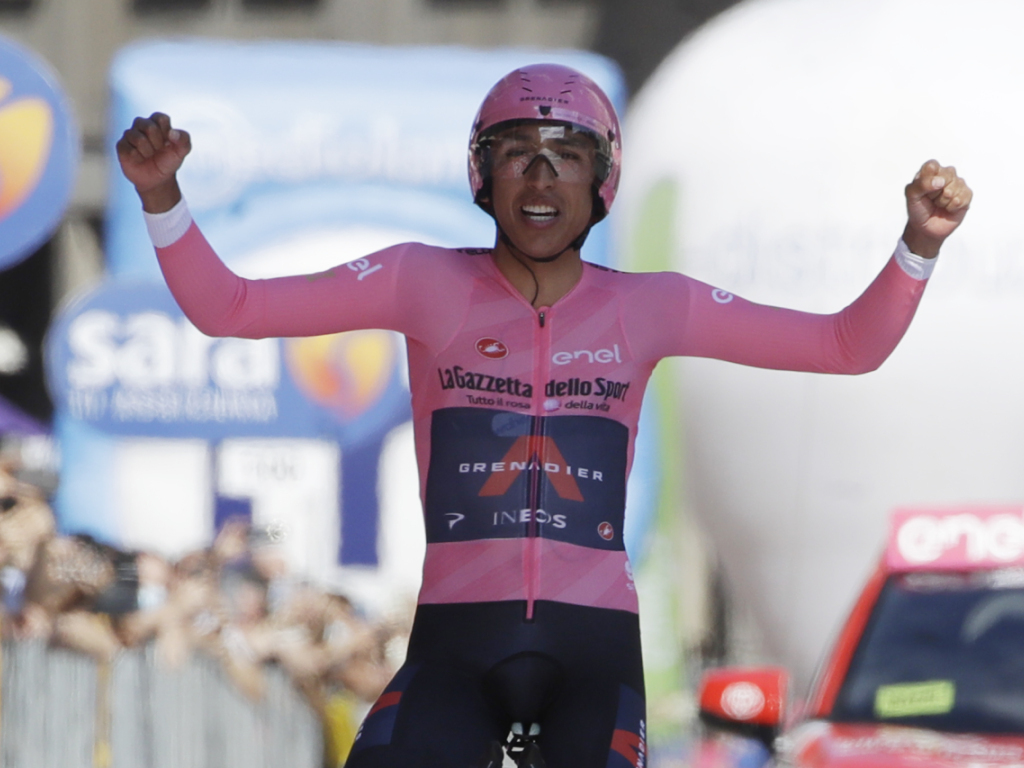 Le Colombien Egan Bernal a ajouté un deuxième grand Tour à son palmarès dimanche en s'adjugeant le Tour d'Italie.