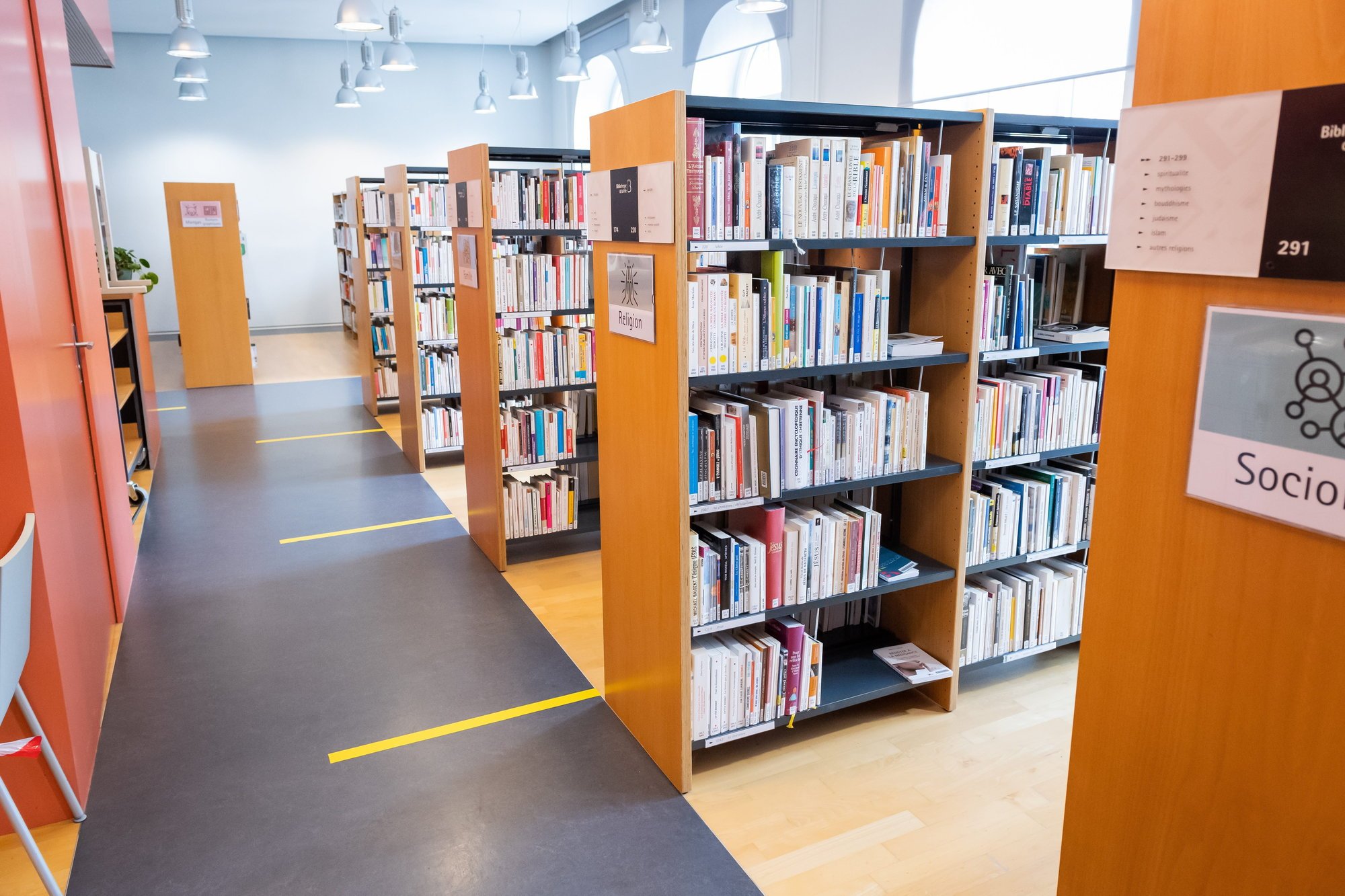 Les emprunts d’ouvrage des bibliothèques neuchâteloises peuvent être effectués en ligne sur un nouveau système.