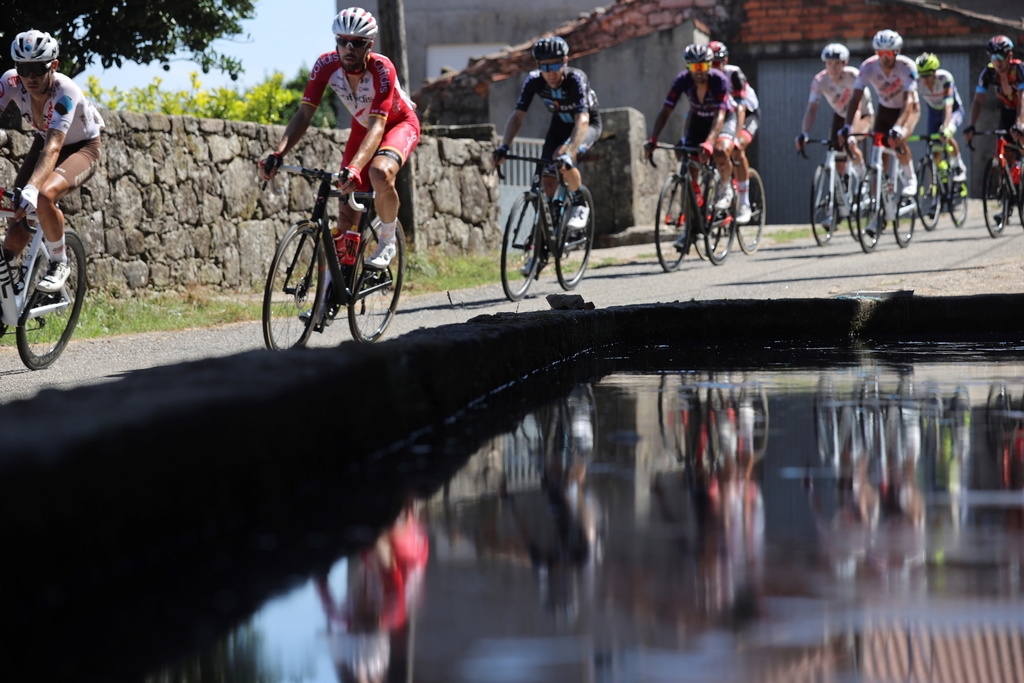 Le Français Clément Champoussin a remporté samedi à 23 ans sa première victoire professionnelle lors de la 20e et avant-dernière étape du Tour d'Espagne.