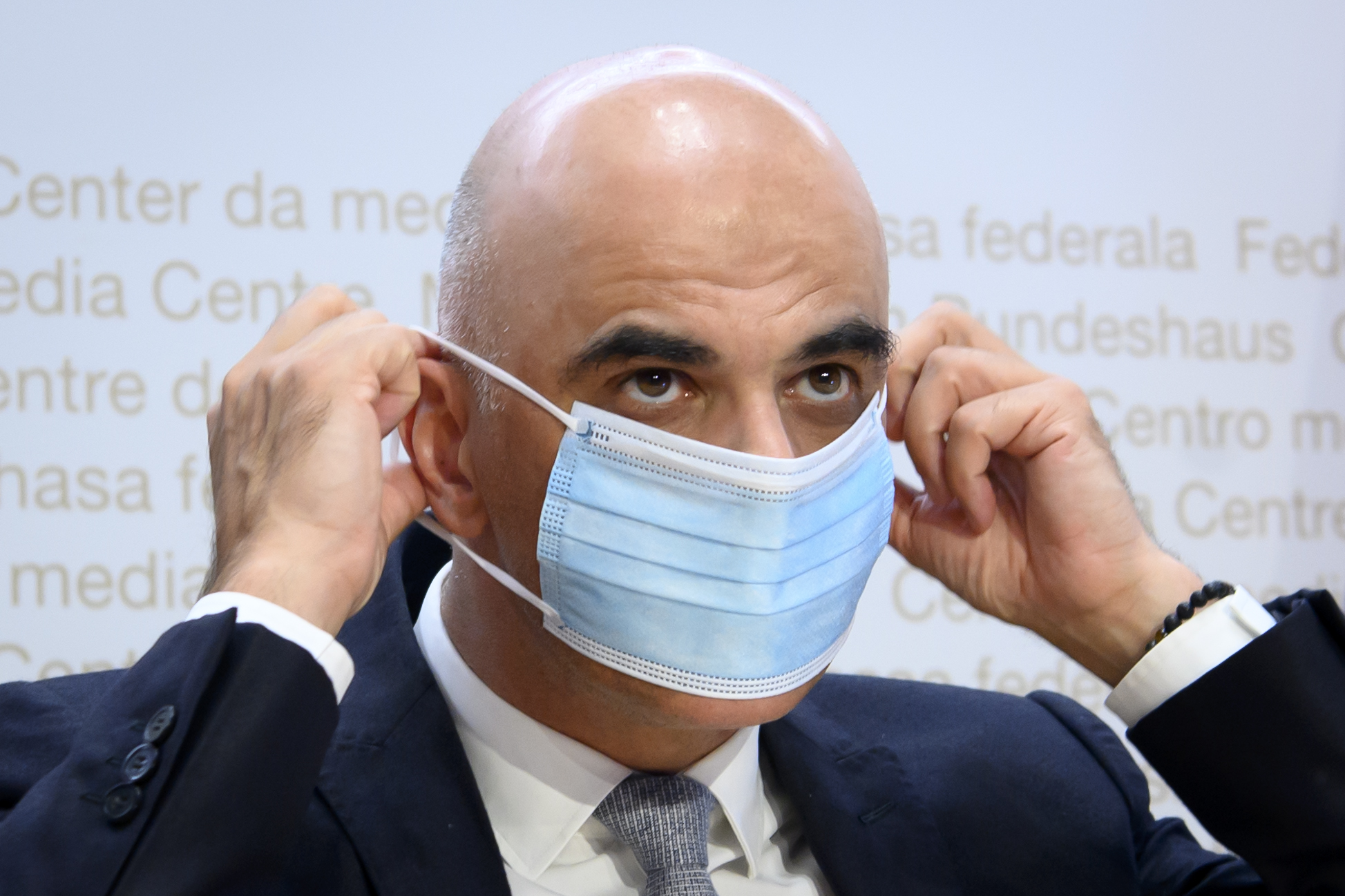 Il s'agit d'une mise en consultation. "Nous ne savons pas si et quand cette décision sera nécessaire», a expliqué Alain Berset.