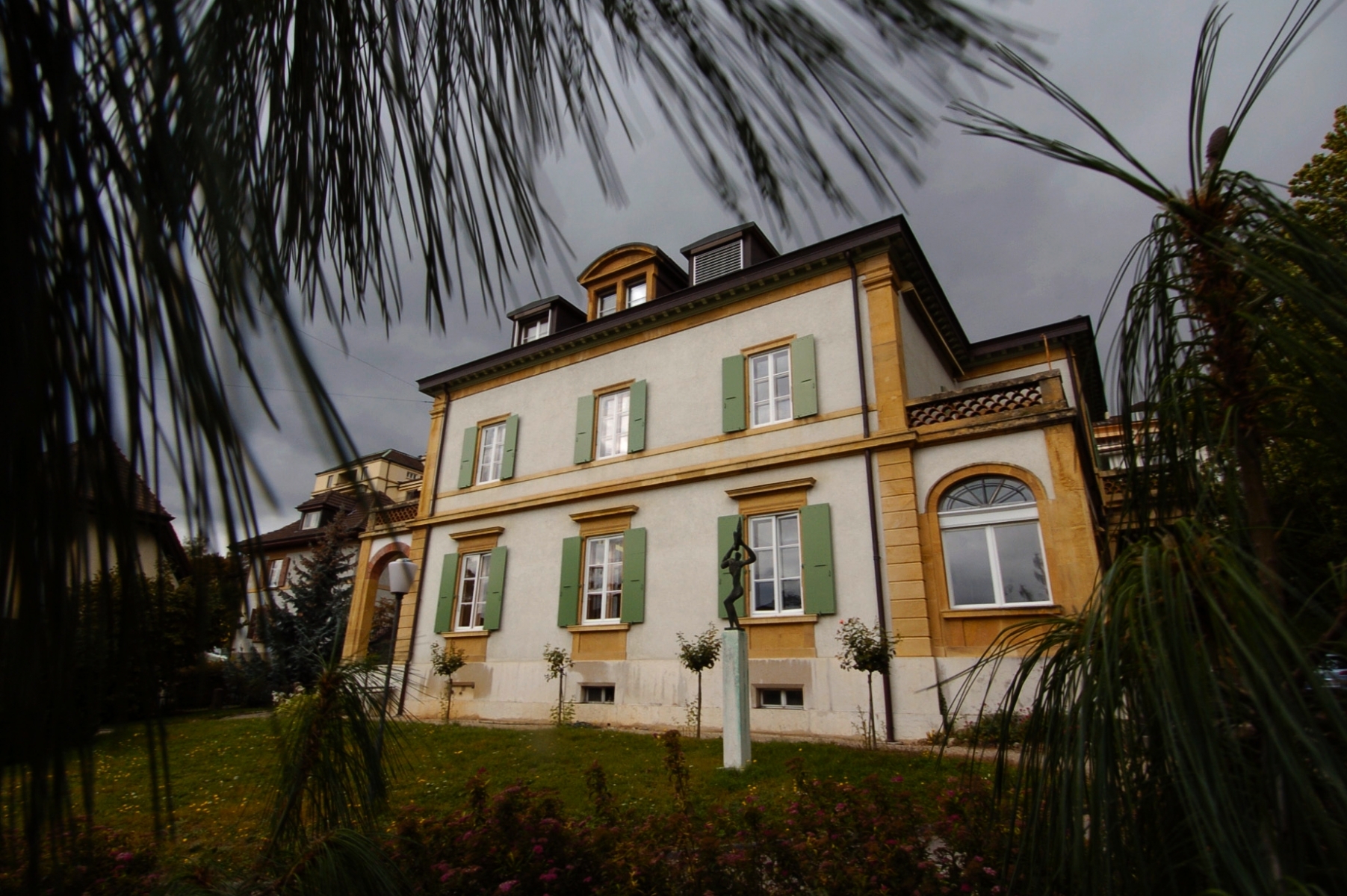 La faculté de théologie de l'Université de Neuchâtel, au faubourg de l'hôpital.

