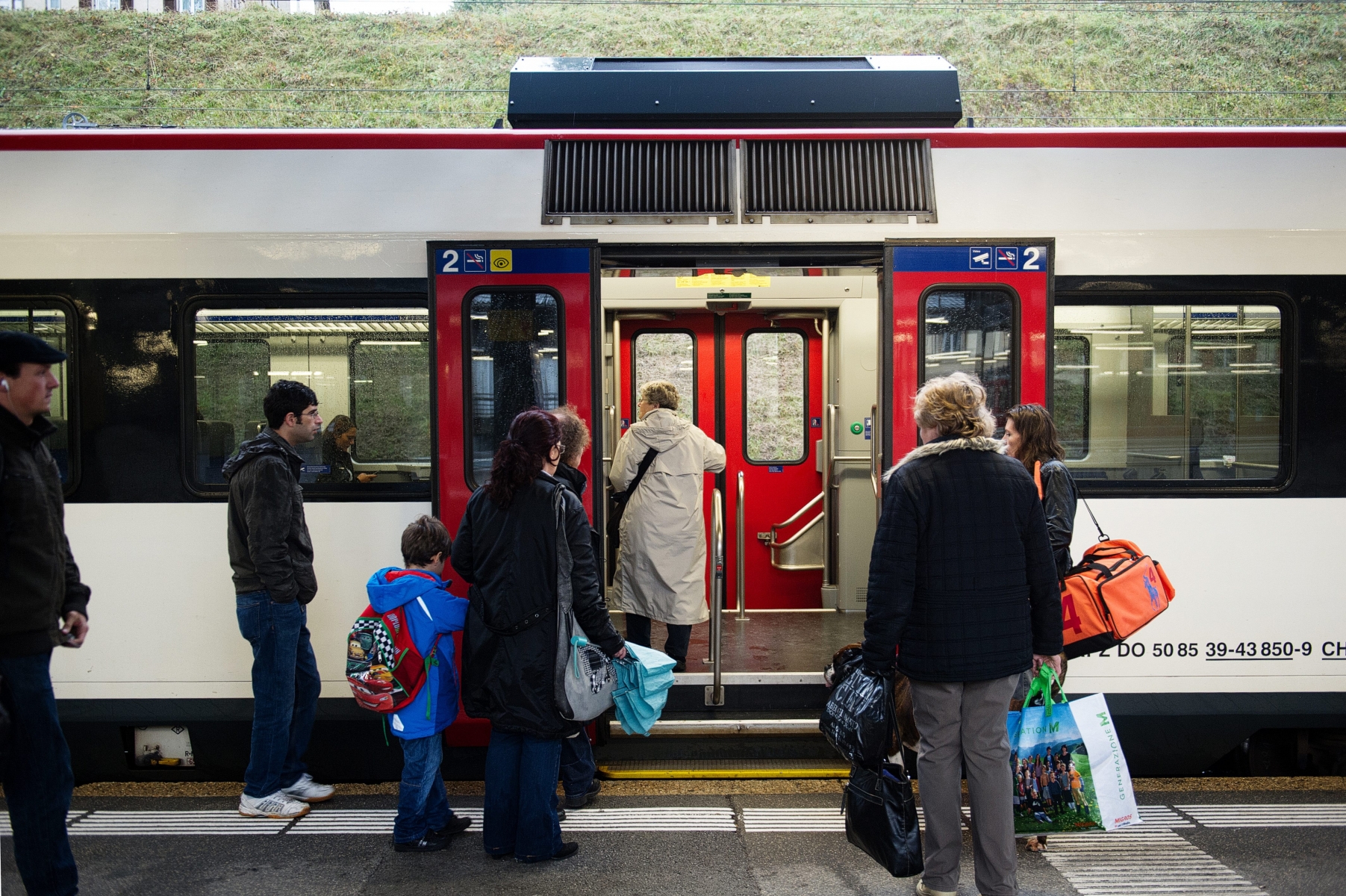 Offrir la gratuité des transports publics aux jeunes Neuchâtelois?