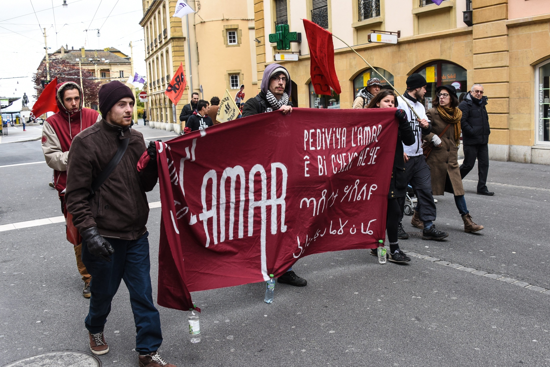L'Amar (ici lors d'une précédente manifestation), Droit de rester et les membres de la communauté afghane organisent un rassemblement le samedi 9 octobre à Neuchâtel.