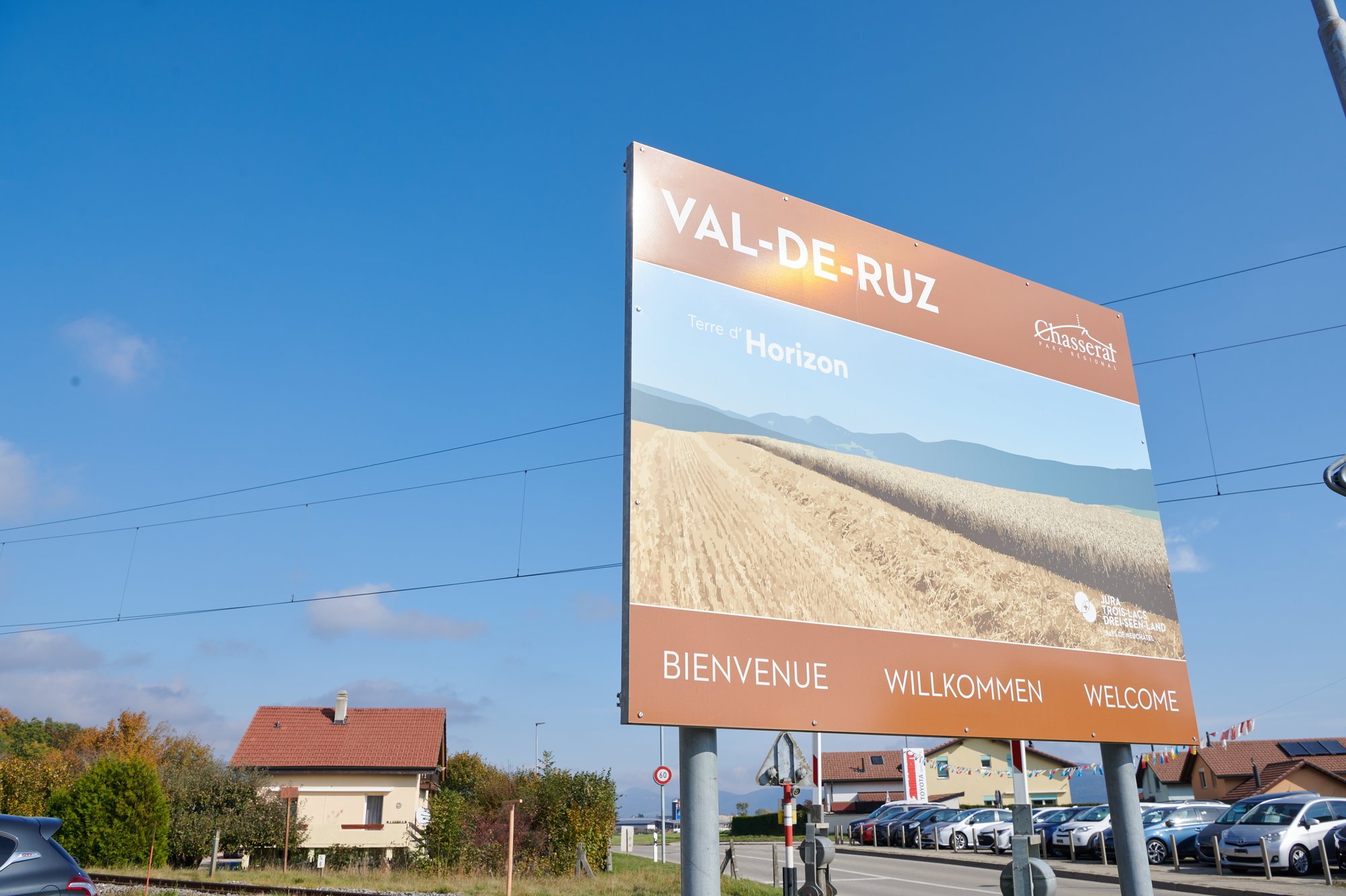 Les deux agents détachés à Val-de-Ruz feront des patrouilles, de la prévention scolaire ou du contrôle de stationnement.