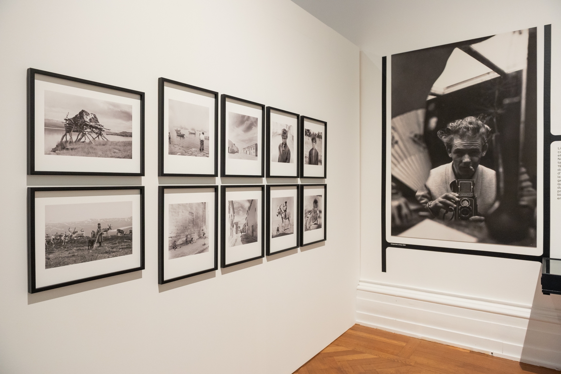 Près de 17 000 photographies réalisées par Henry Brandt ont été scannées à l'occasion du centenaire du cinéaste et photographe chaux-de-fonnier.