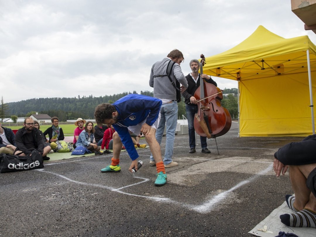 Un spectacle mêlait football, théâtre et musique à La Chaux-de-Fonds en juillet 2021.