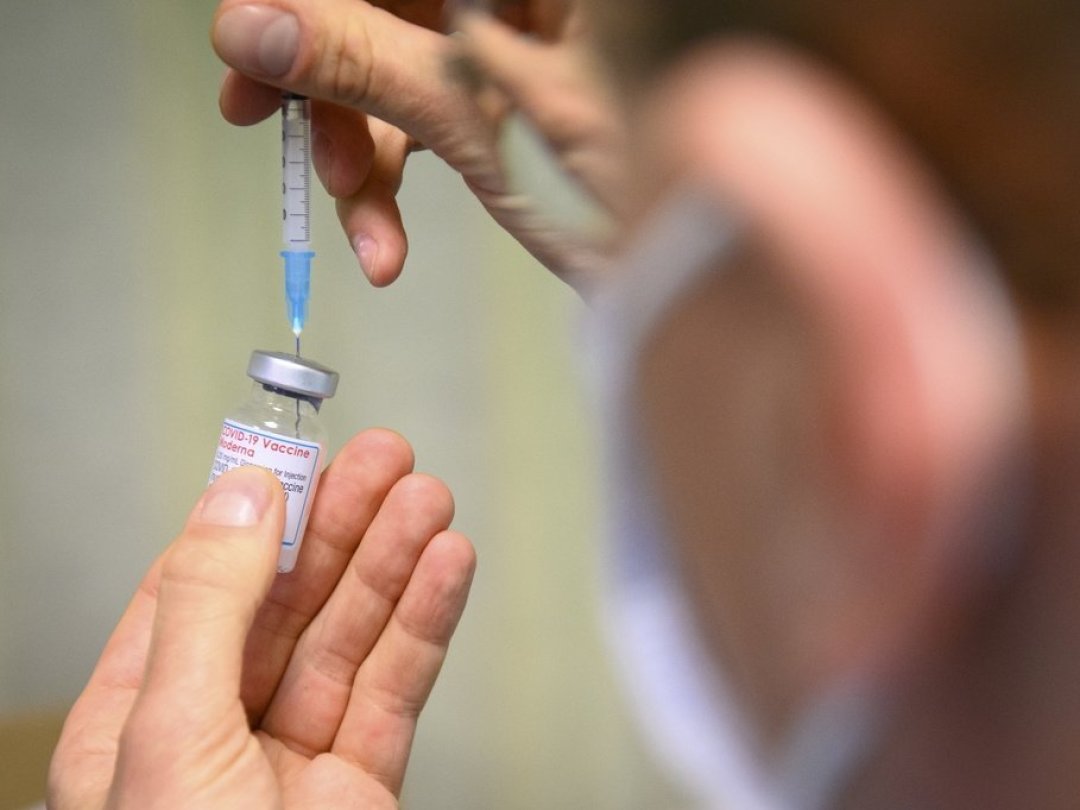 Le vaccin Spikevax de Moderna est autorisé en Suisse depuis le 13 mai dernier pour les enfants dès six ans.
