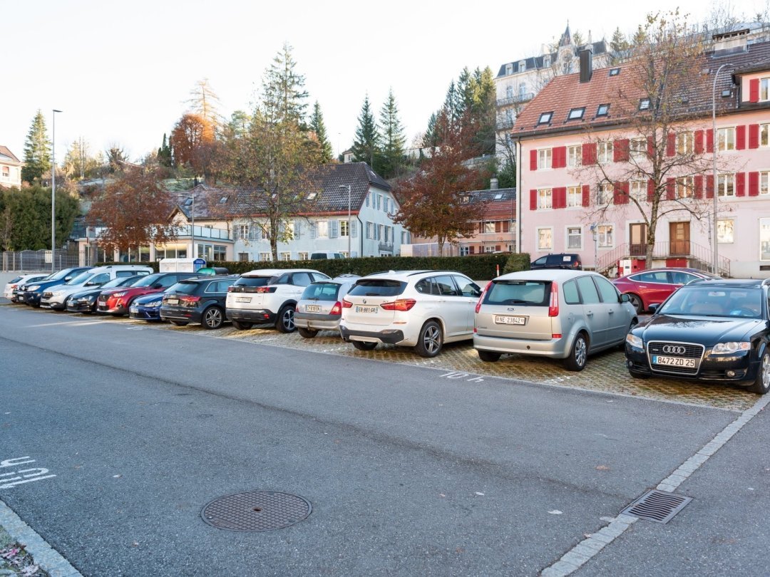 Exit les parkings de longue durée avec l'entrée en vigueur de la nouvelle politique de stationnement, le 1er juillet.