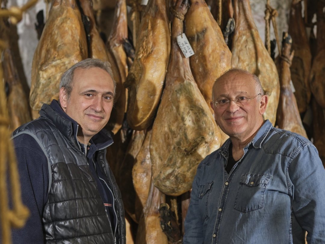 Eleuterio (gauche) et Tomas Alcala ont officiellement ouvert leur entreprise en 2012.