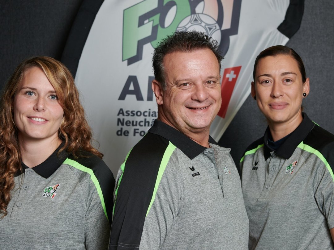 Dora Marques (à droite) constitue avec Sabrina Maspoli et Jean-Pierre Marcon le trio chargé du football féminin à l'ANF.