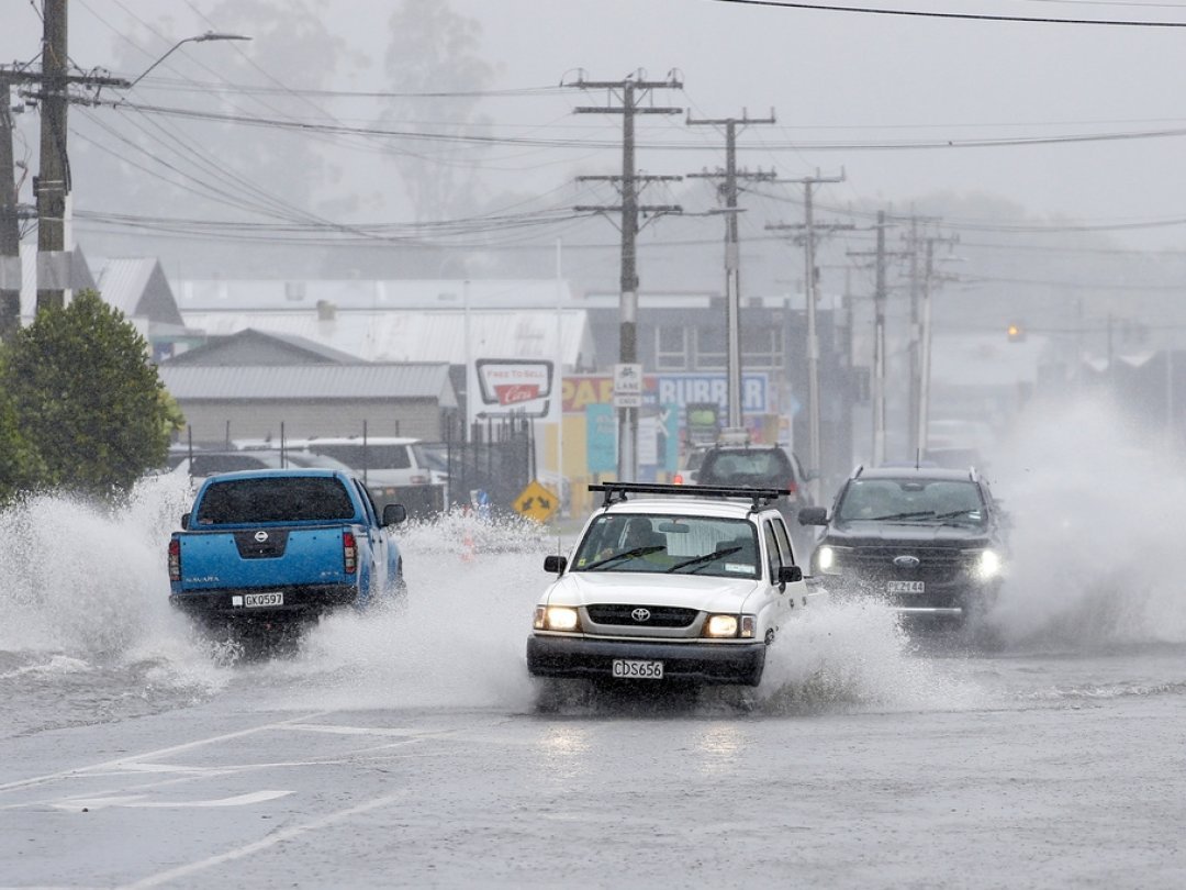 L'état d'urgence a été décrété dans cinq régions du nord de l'archipel, dont Auckland.
