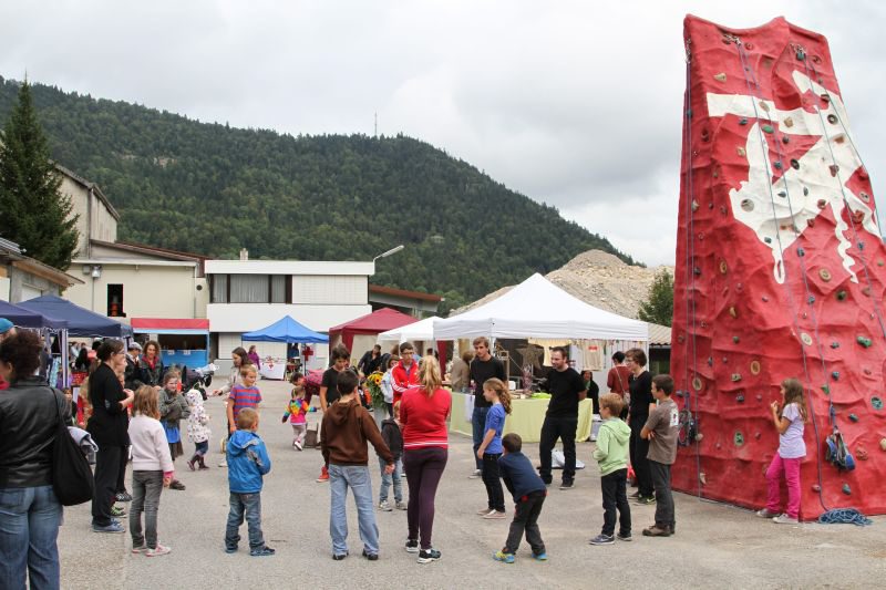 A la Foire ô mômes, la jeunesse a particulièrement apprécié les ateliers, comme l'improvisation, ci-dessus.