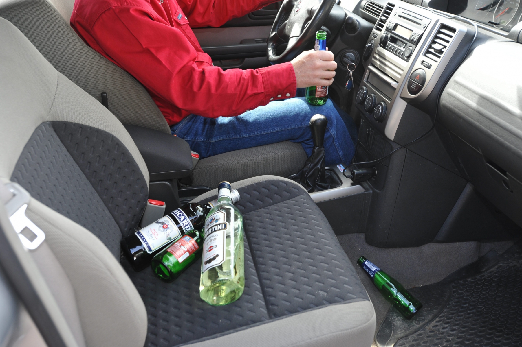 Le 6 septembre 2012, le conducteur affichait un taux d'alcoolémie de 5,45. Il avait notamment bu un demi-litre d'alcool à brûler.

20 mai 2012
Photo R Leuenberger