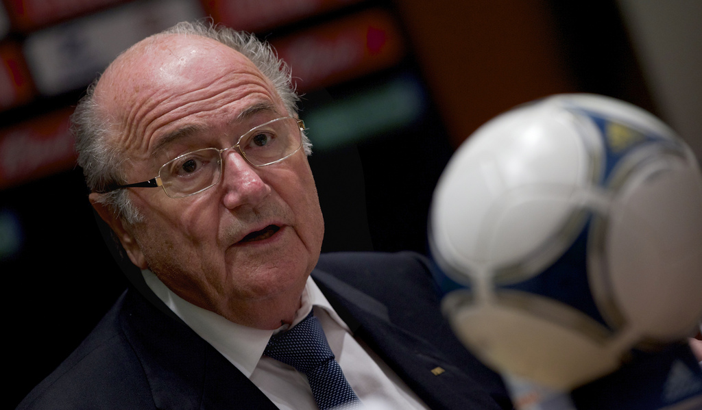 L'organisation de la Coupe du monde en hiver reste prioritaire pour Sepp Blatter.