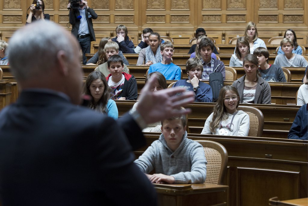 Ueli Maurer a remercié les élèves pour leur engagement pour les personnes défavorisées dans les pays du sud.