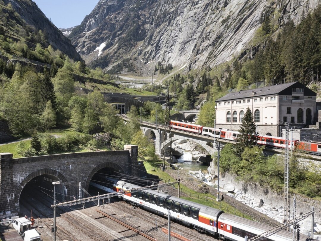 Les trajets vers le Sud à l'Ascension seront rallongés d'environ une heure car les trains emprunteront la ligne panoramique du Saint-Gothard (archives).