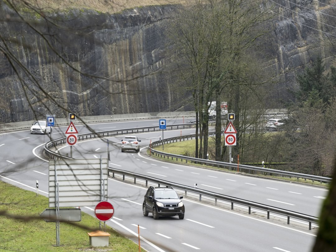 Des chutes de pierre ont contraint à la fermeture de l'A20 entre Valangin et Neuchâtel.