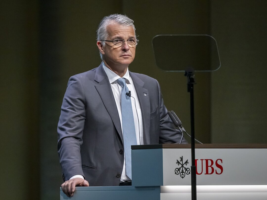 Sergio Ermotti, directeur général d'UBS, devant l'assemblée générale du groupe à Bâle ce mercredi 24 avril 2024. (archive)