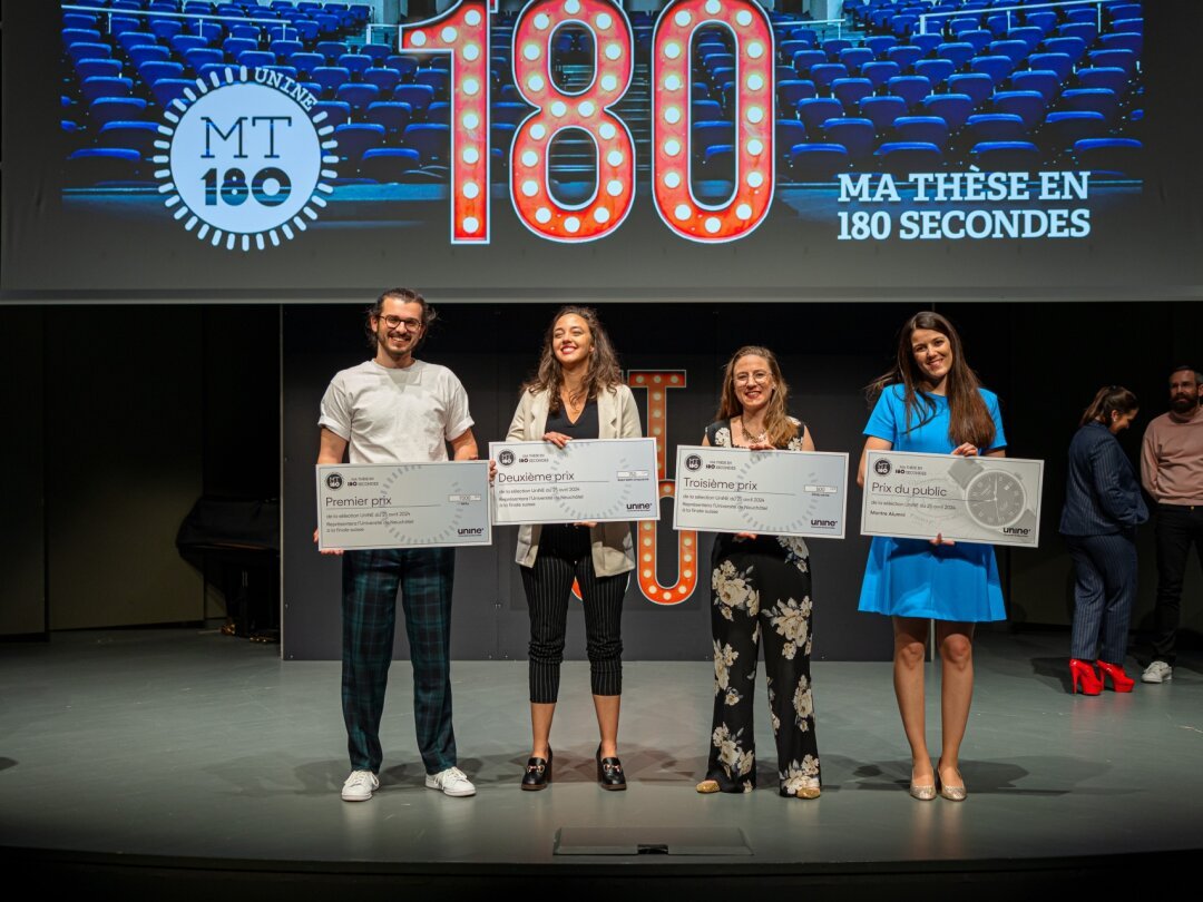 Les gagnantes et gagnants de «Ma Thèse en 180 secondes». De gauche à droite: Félix Delerm, Léonore Bonin, Maroussia Nicolet-dit-Félix et Astrid Pilottin.