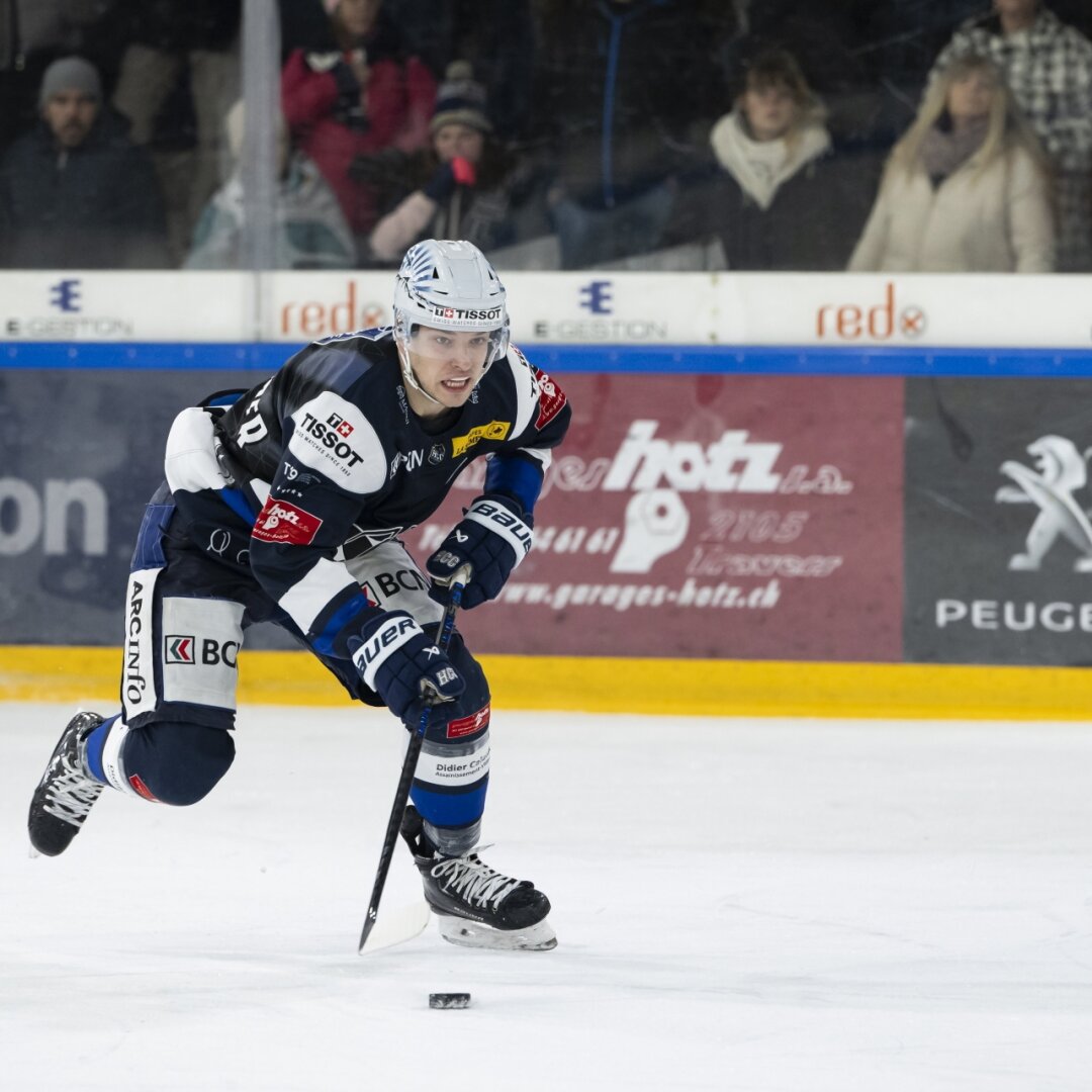 Toms Andersons joue au HC La Chaux-de-Fonds depuis 2021.