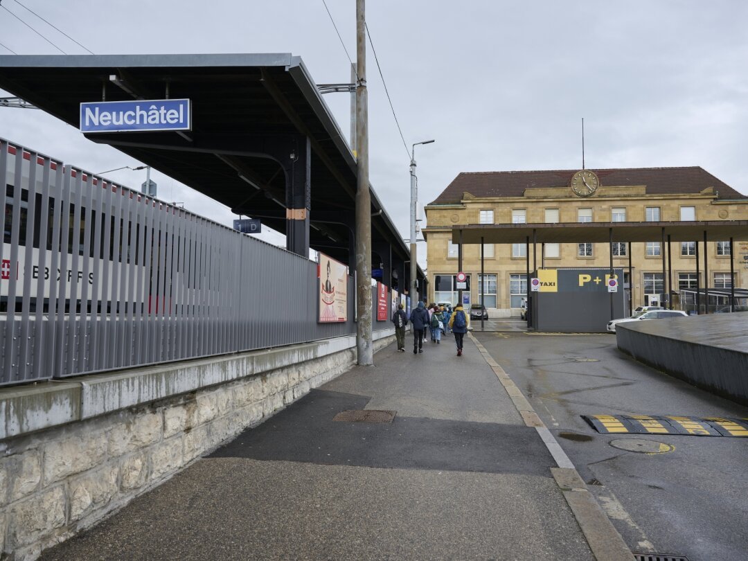 Le harceleur a notamment sévi en gare de Neuchâtel.
