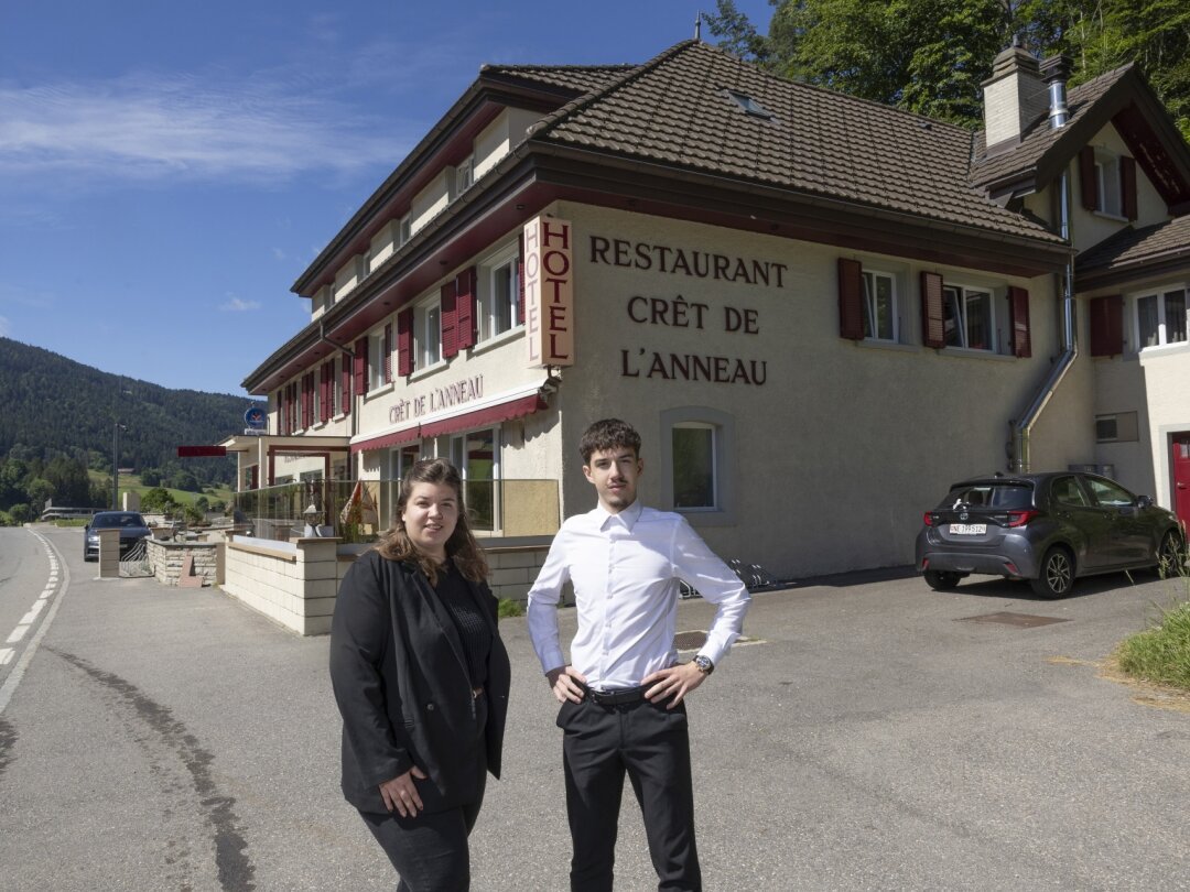 Au Val-de-Travers, un duo frère et sœur pour reprendre le Crêt de l’Anneau