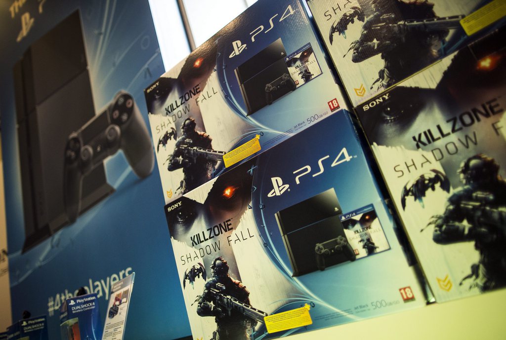 Sony indique avoir vendu jusqu'ici 9,7 millions de jeux pour PS4, soit plus de deux jeux par console.