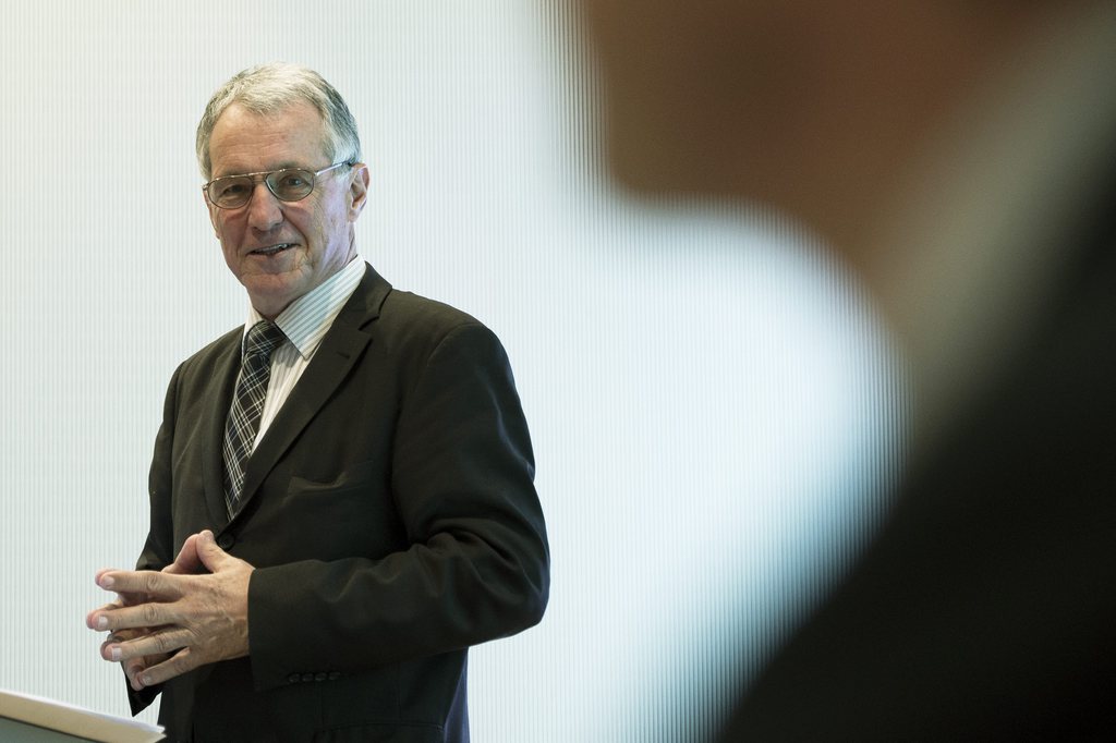 Christoffel Brändli, président de Santé Suisse assure que la séparation entre assurances de base et complémentaire coûterait 400 millions de plus chaque année.