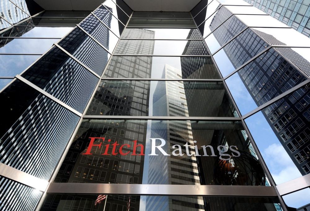 Cette confirmation reflète l'"économie hautement avancée, bien diversifiée et saine" de la Confédération selon Fitch.