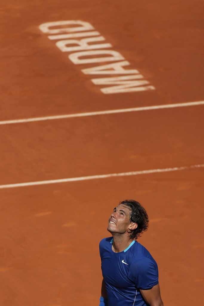 Rafael Nadal a profité de l'abandon sur blessure de Kei Nishikori pour remporter le titre madrilène.