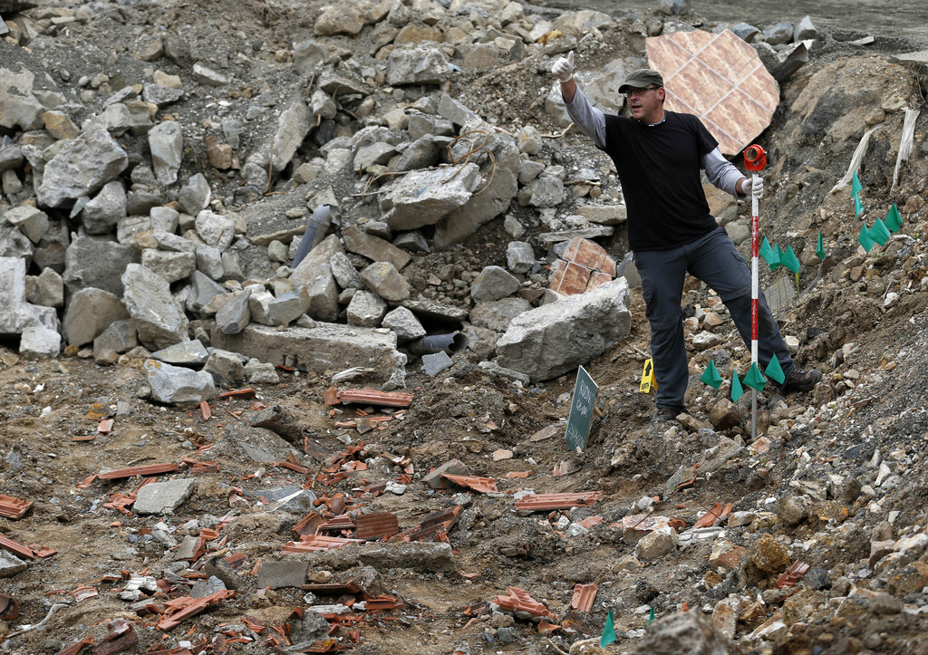 Des travaux d'exhumations entamés en avril sur un site dans le sud-ouest de la Serbie ont abouti à ce jour à la découverte des restes de 21 victimes kosovares albanaises de la guerre du Kosovo (1998-99). 