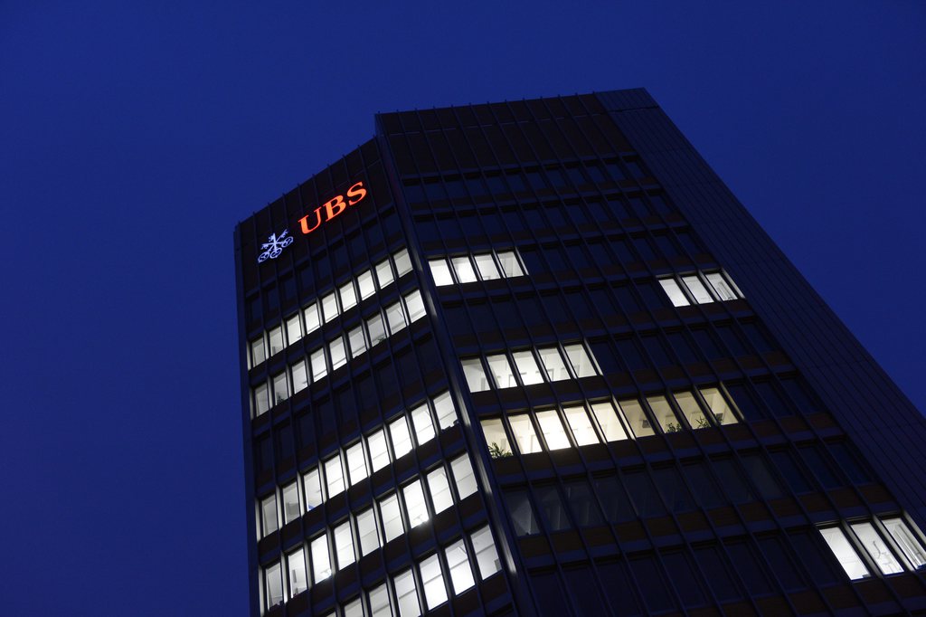 Le patron de la filiale belge du numéro un bancaire helvétique UBS a été interpellé par la police fédérale judiciaire de Bruxelles pour des soupçons de blanchiment et fraude fiscale.