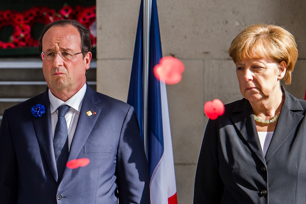 François Hollande et Angela Merkel savent que Vladimir Poutine possède les clés d'une sortie de crise pacifique.