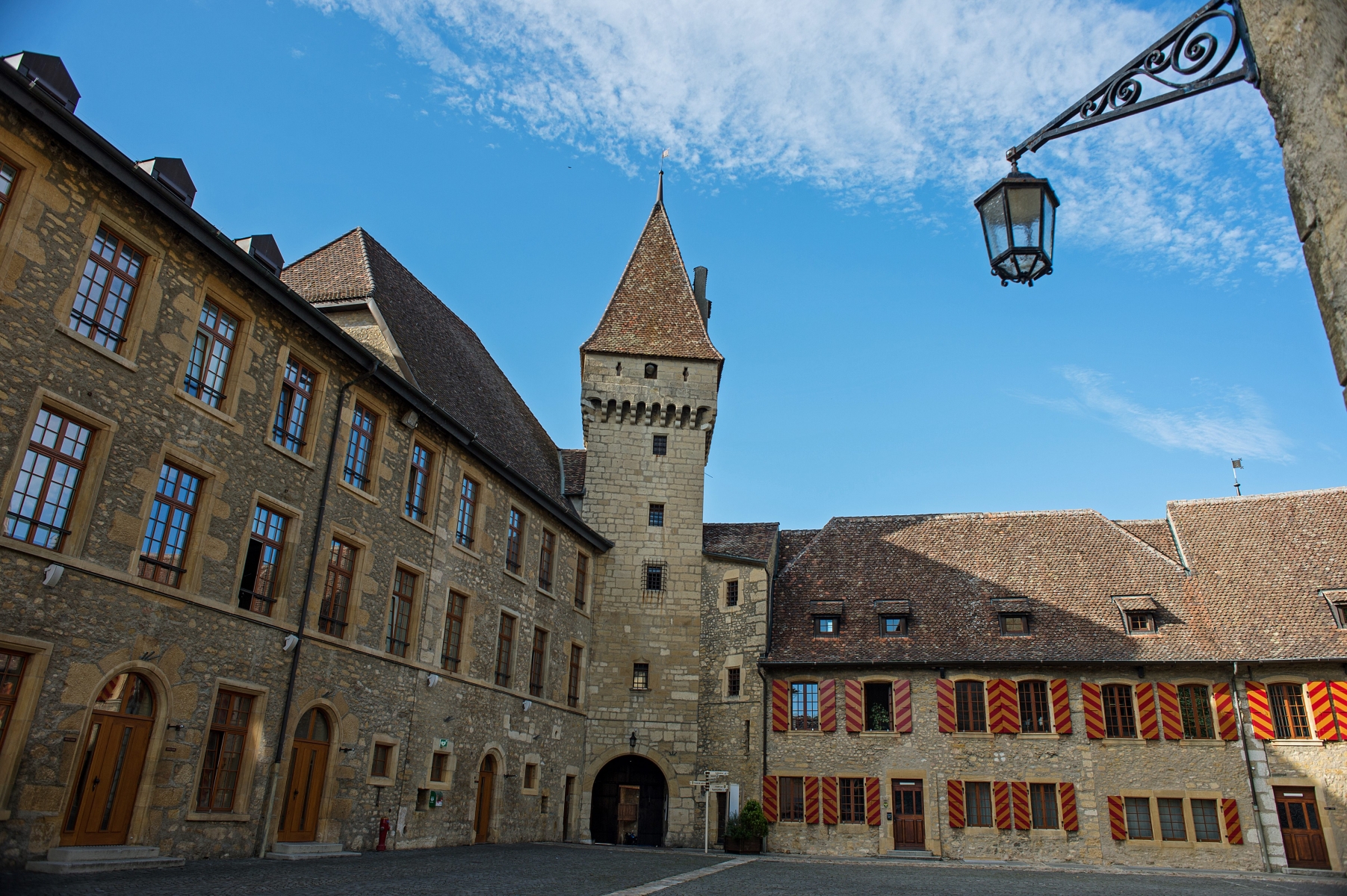 Une journée pour découvrir le château de Colombier dans ses moindres recoins.