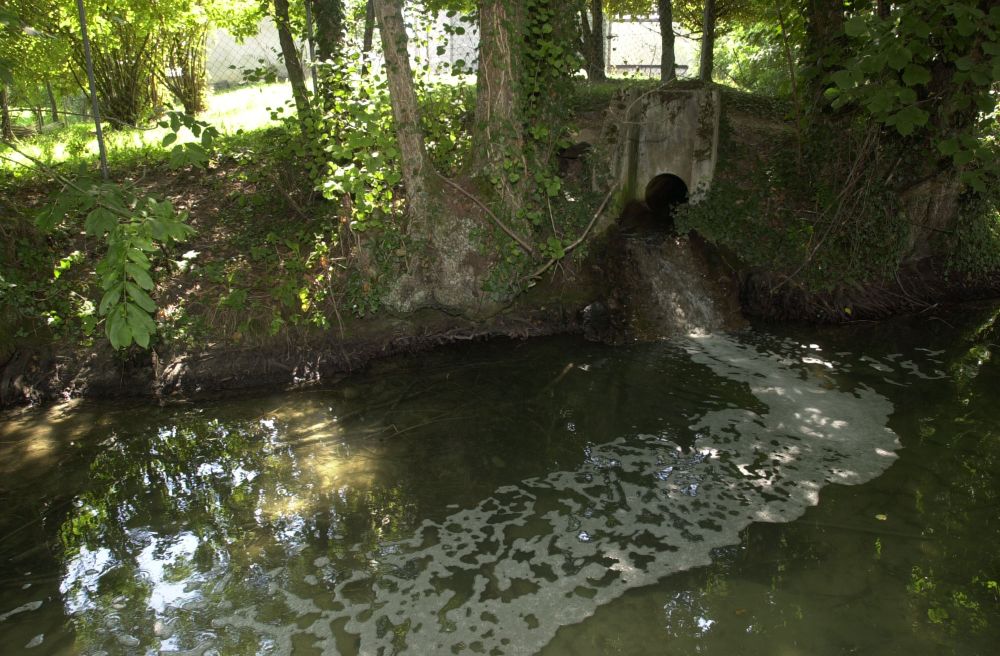 Une centaine de stations d'épuration (STEP) devront installer une étape supplémentaire d'épuration afin de faire baisser le taux de micropolluants.