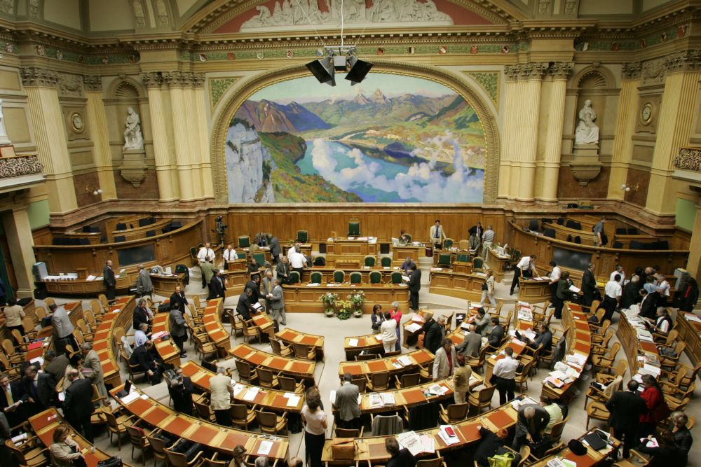 Palais federal, salle du Conseil national.
?F.Mamin, Berne,18.06.2004