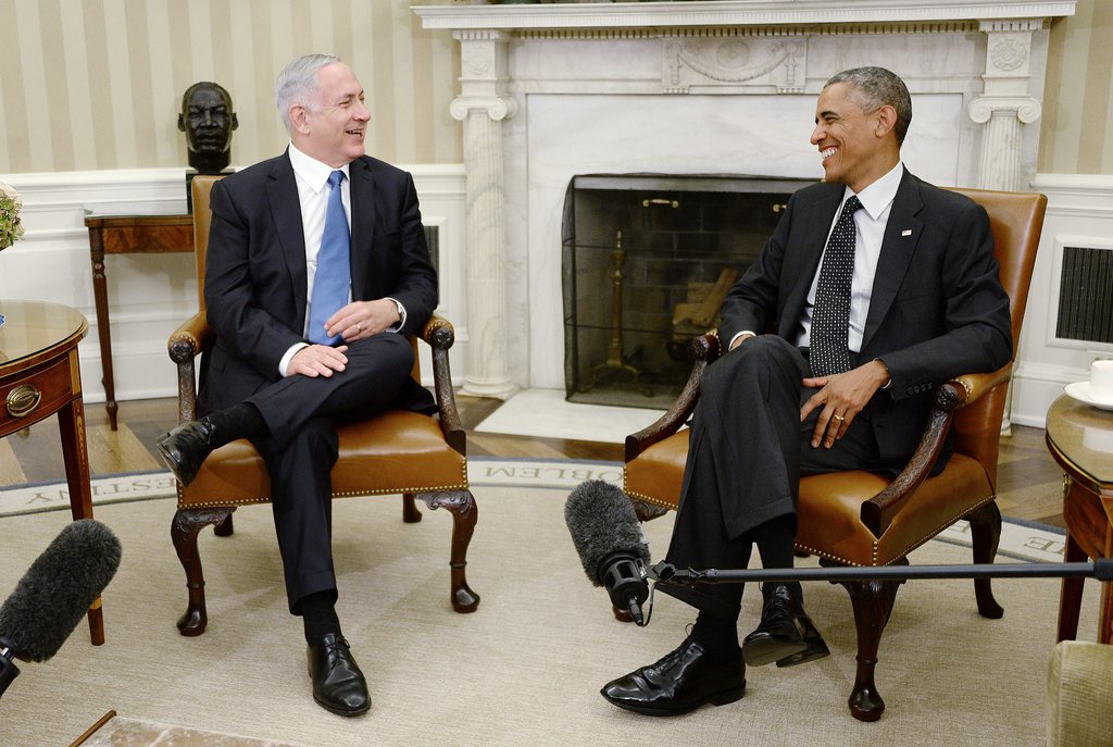 Le président Barack Obama et le premier ministre Premier ministre israélien Benjamin Netanyahu ont bâti un "partenariat efficace", a assuré mercredi la Maison Blanche, prenant ses distances avec les propos d'un responsable américain traitant, sous couvert d'anonymat, le dirigeant israélien de "trouillard".