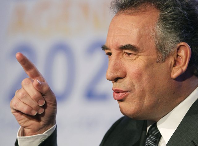 francois_bayrou_key